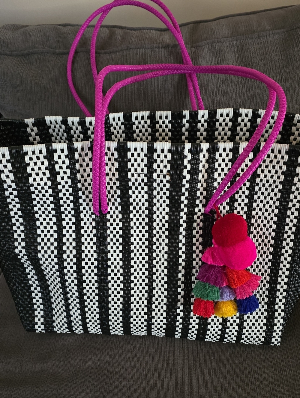 Black & White Woven Tote with Fuchsia Handles and Multicolor Pom Charm